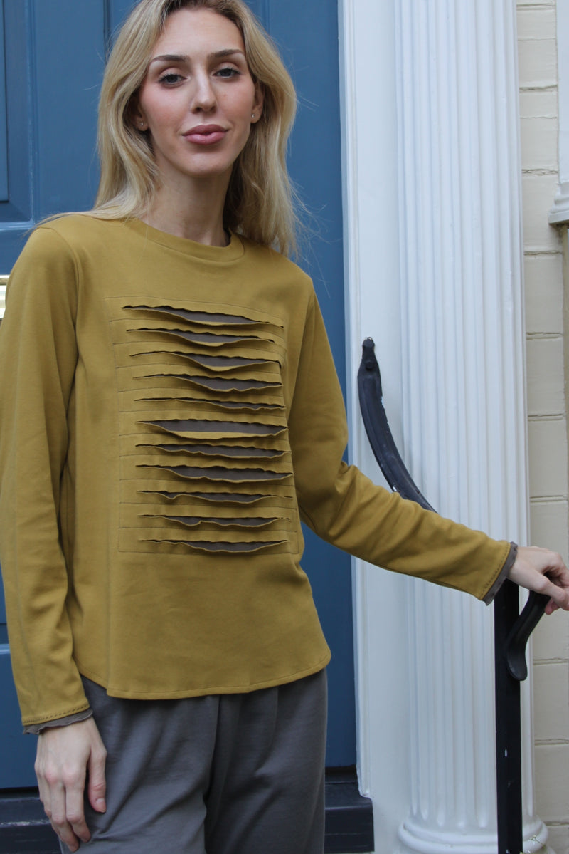 Fall Onyx Top